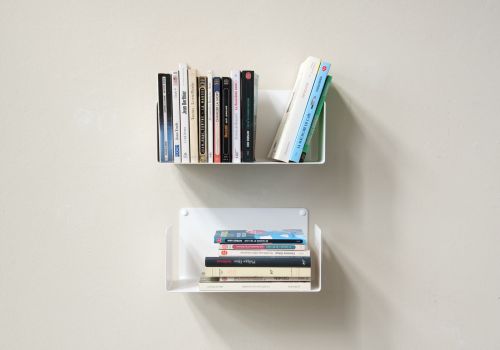 Petites étagères flottantes blanches pour livres
