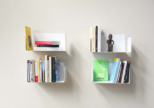 étagères flottantes blanches design pour rangement mural de livres